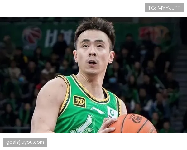 赵继伟赛场上风驰电掣，私下竟然是朋友圈最会囤零食的那个人？